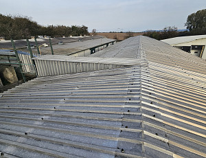 Výměna střešní krytiny a montáž FVE